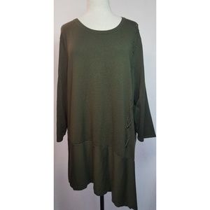 Margeaux and Ellie Sage tunic